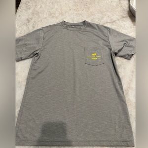 SOUTHERN MARSH youth LARGE but runs a little bit bigger. Worn ONCE